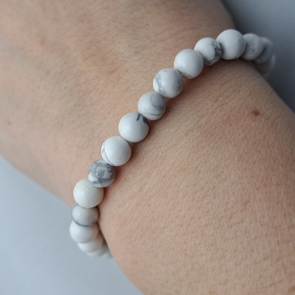 Yana Beaded Bracelet (24) - Picture 3 of 3